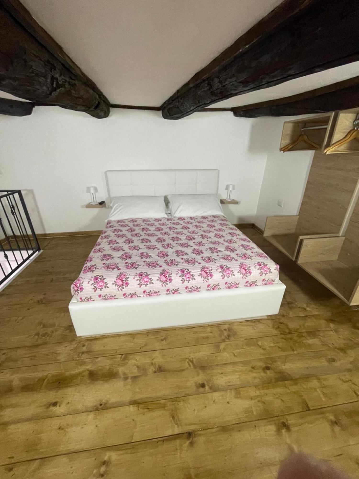 Apartament Greta'S_House Neapol Zewnętrze zdjęcie